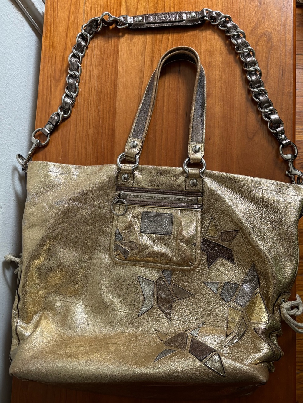 Coach Poppy Metallic Gold Star Spotlight Tote #16050